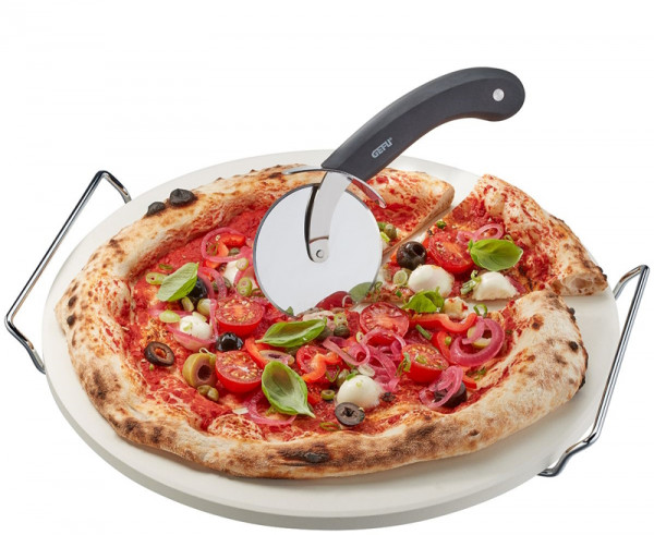 Gefu Pizzastein rund mit Gestell inkl. Pizzaschneider Dariosi